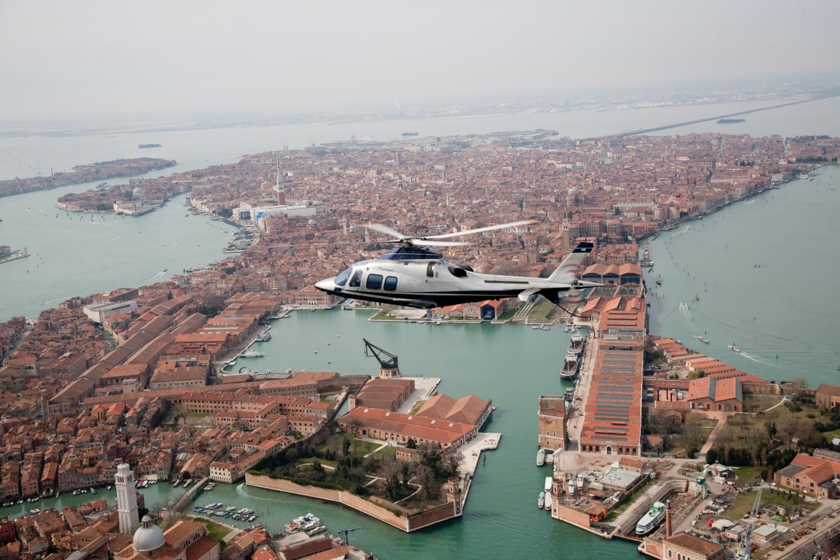 Italy Tour Helicopter tour italy